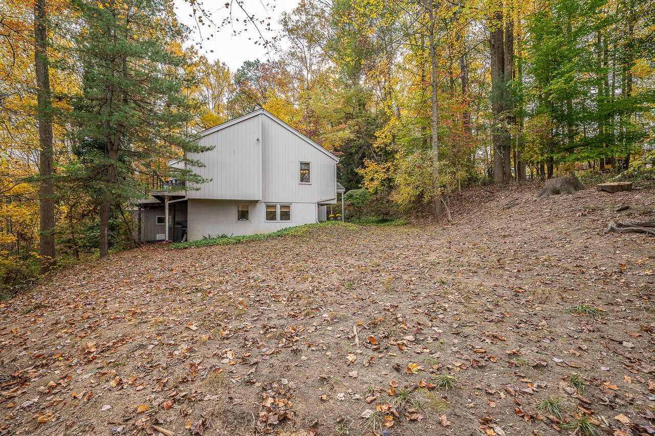 334 Malin Rd