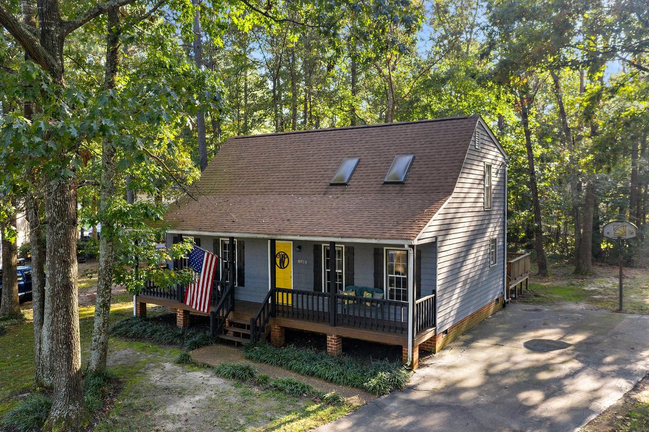 8914 Playground Circle