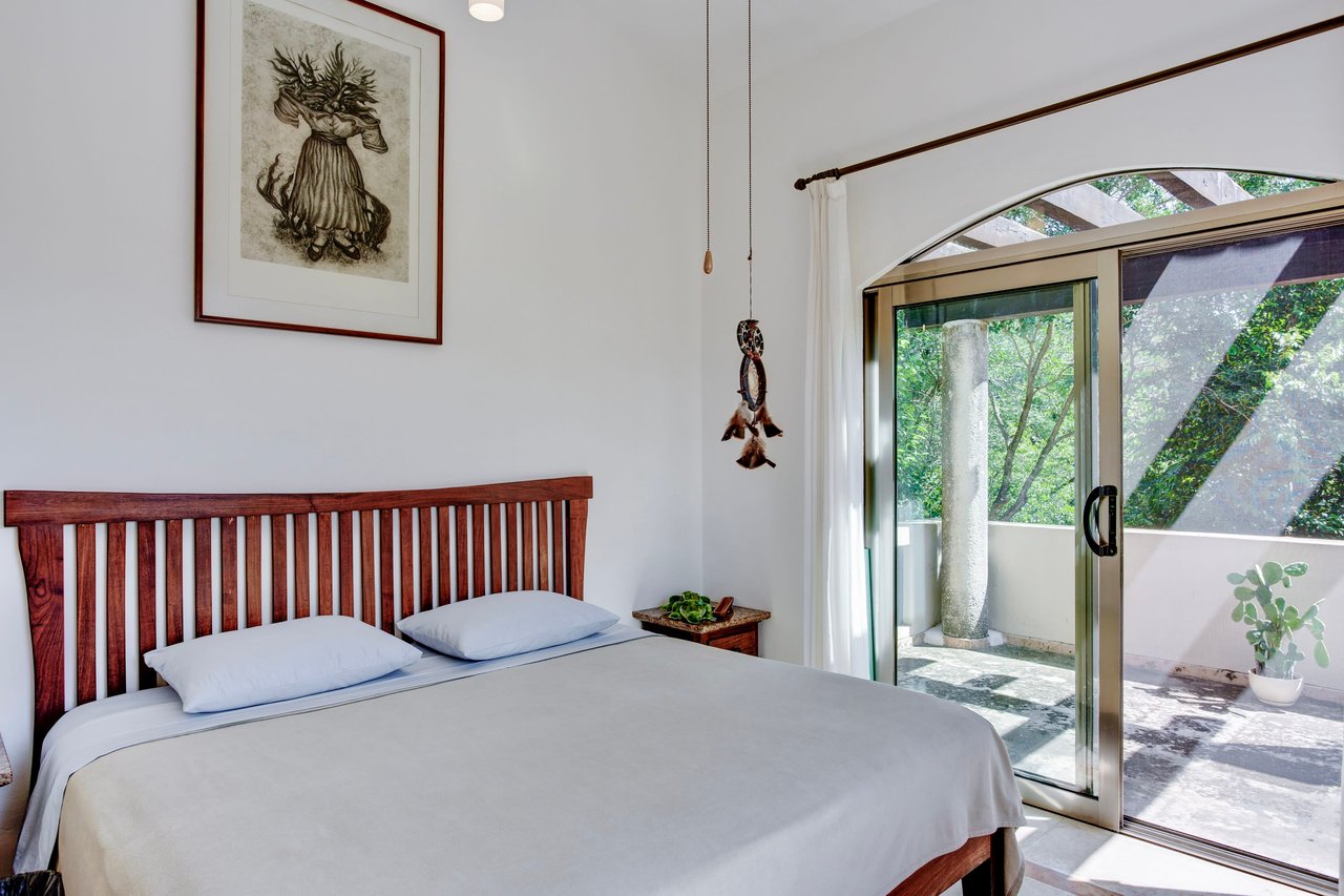  Luxury Villa for sale in Puerto Aventuras, bedroom