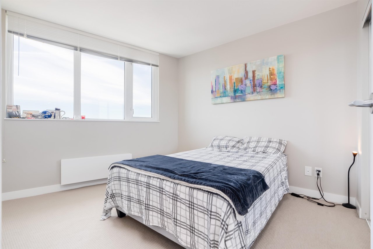 2602-489 Interurban Wy