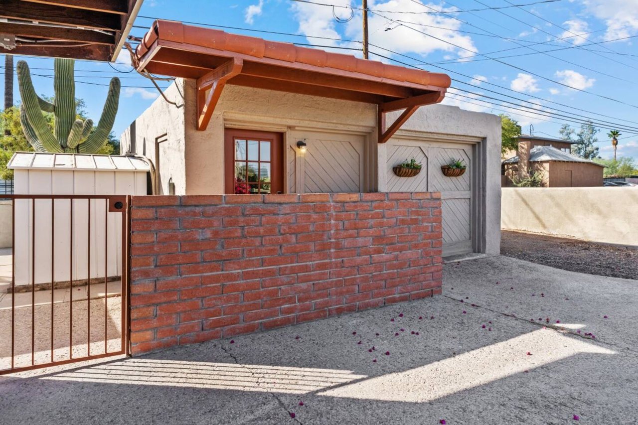 Dainty Tucson Cottage Near University of Arizona