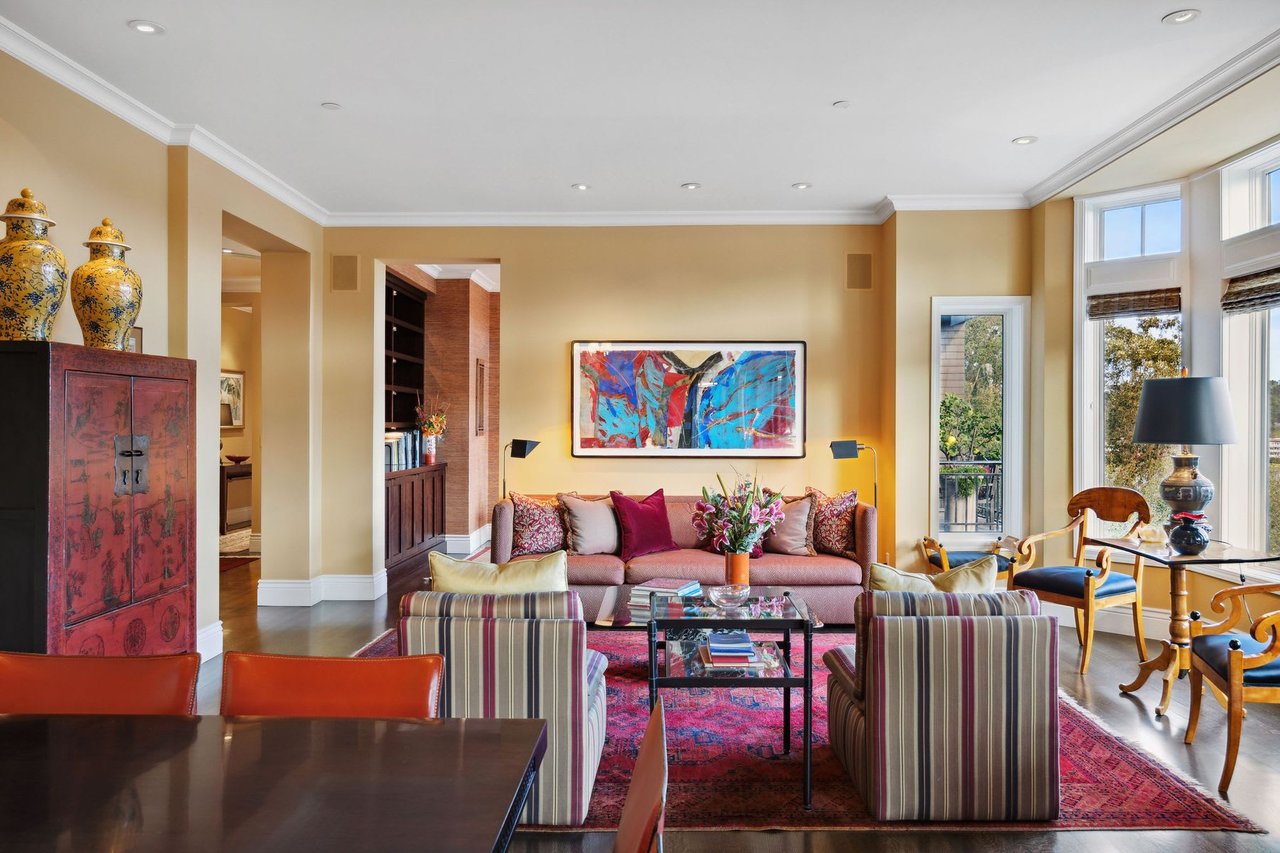 54 De Silva Island Drive