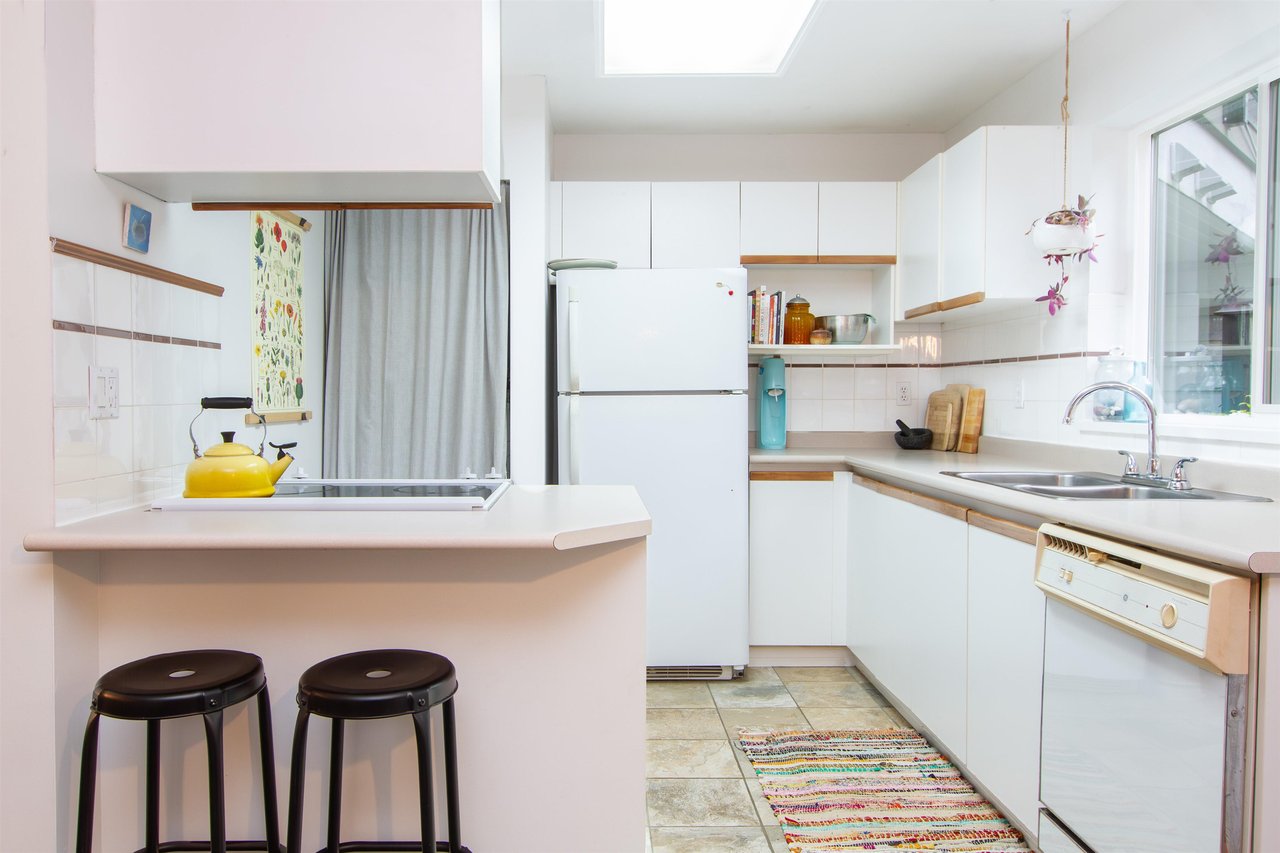 D108-40160 Willow Cres