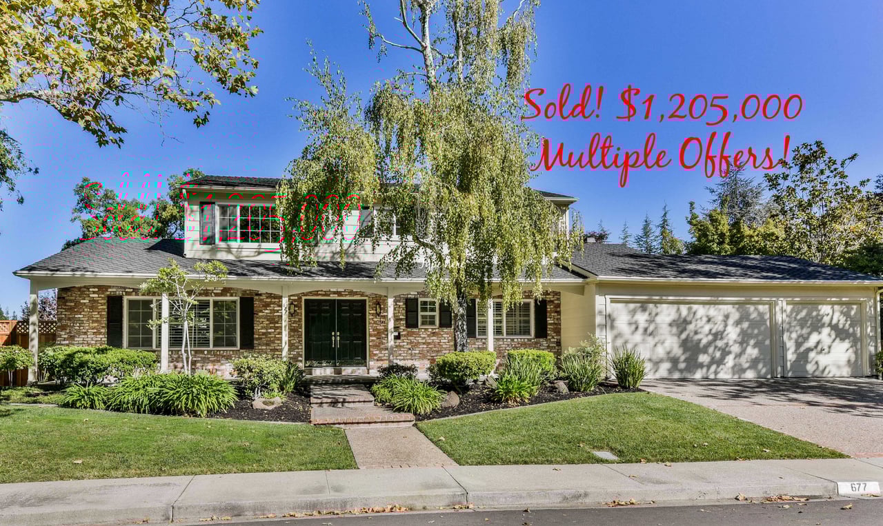 Fabulous Sycamore Home!