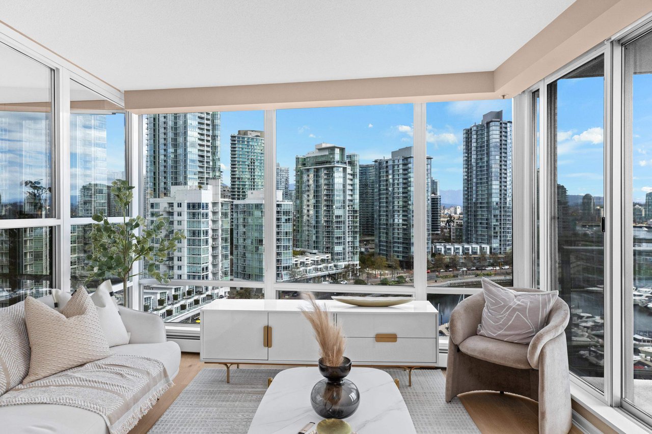 1601-1228 Marinaside Cres