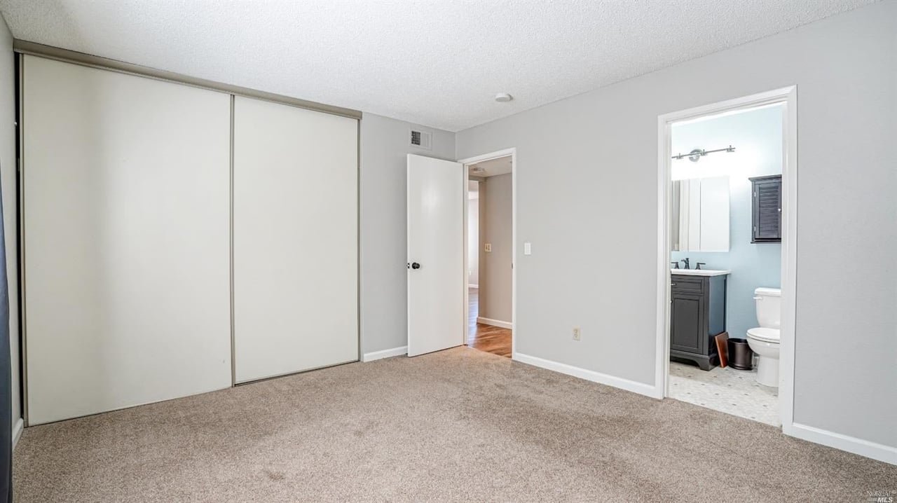 1480 Sunrise Pkwy