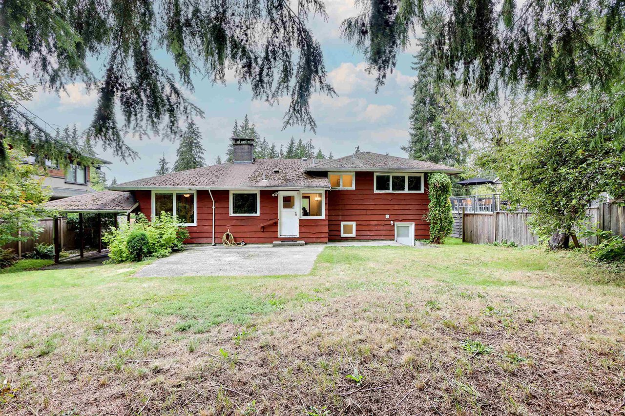 5038 Shirley Ave
