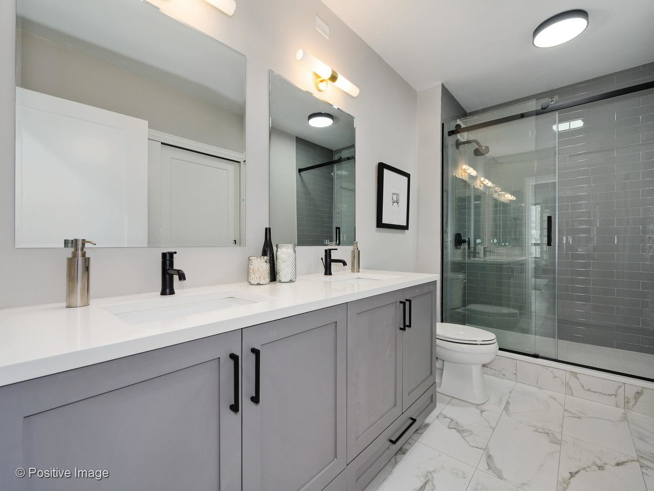400 N Lasalle St, #2702
