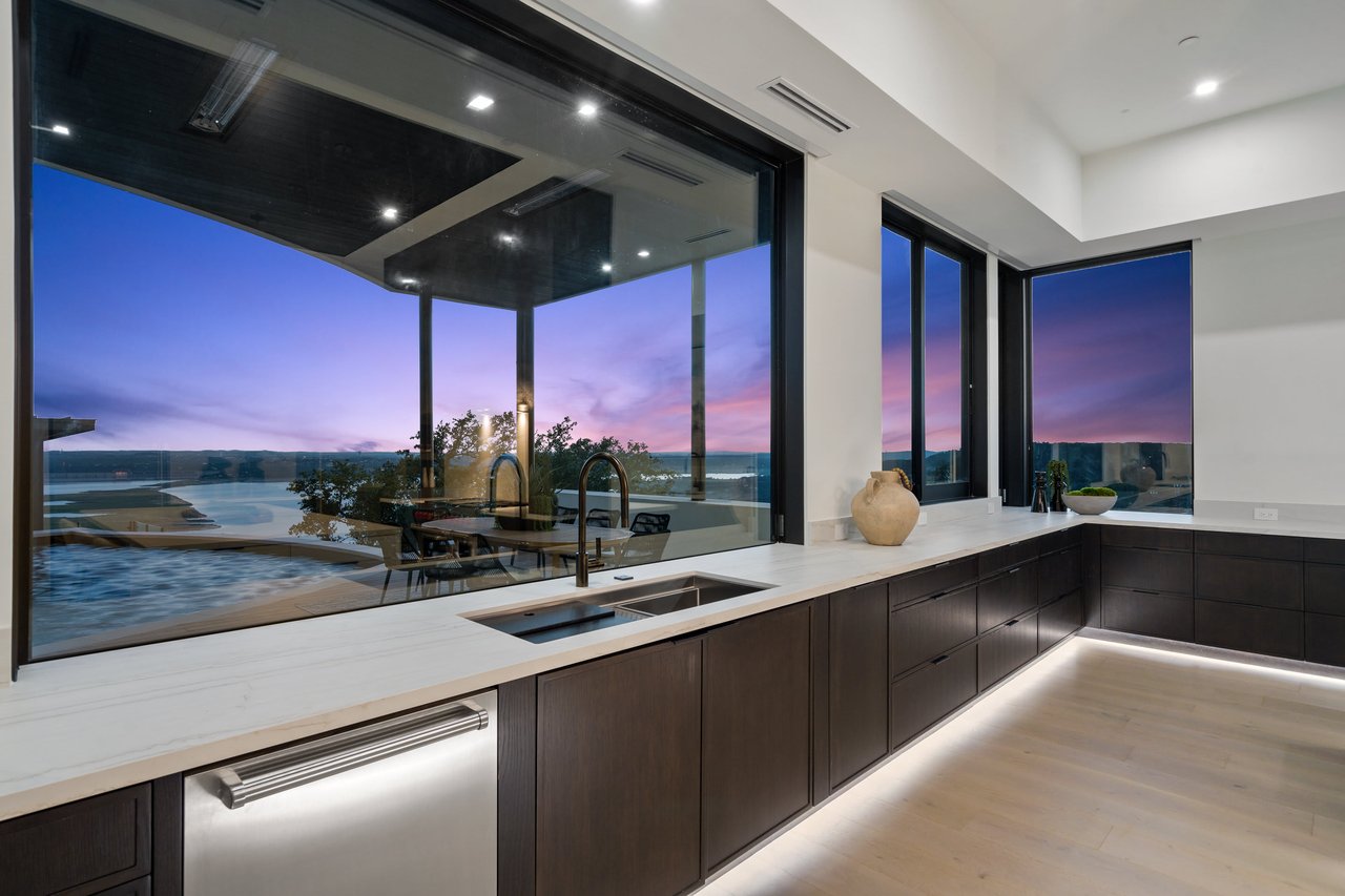 6809 Oasis Pass