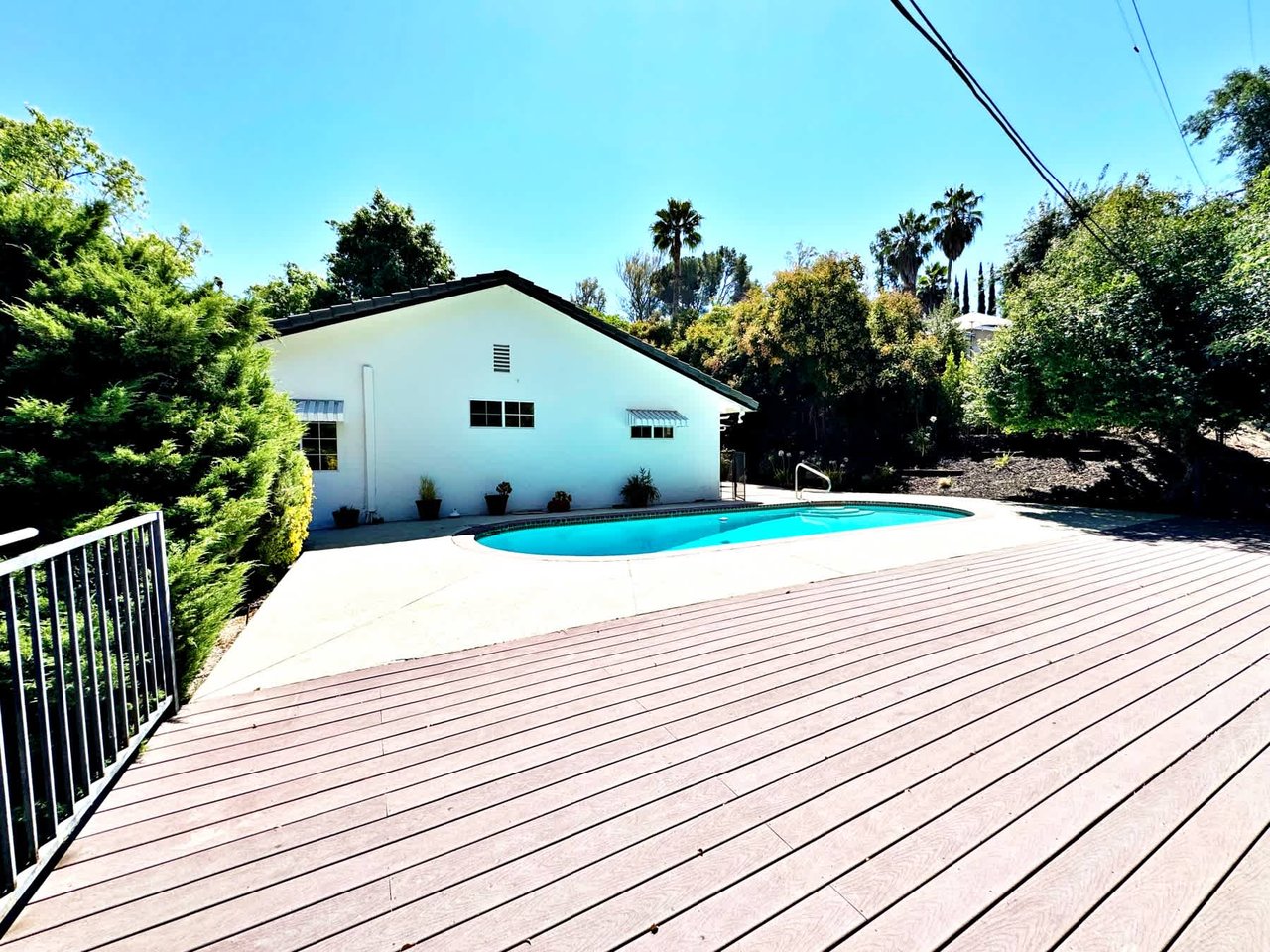 Pool Home In A Highly Sought-After Pocket of Woodland Hills