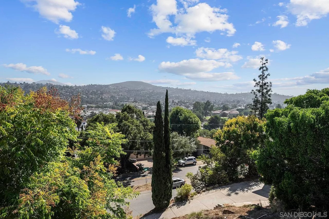 3410 Saddle Drive