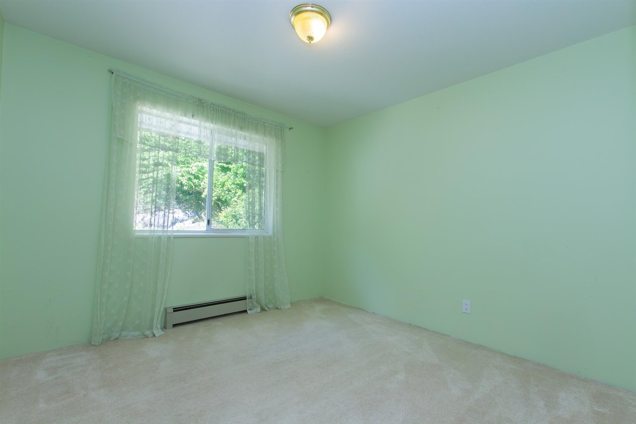 40038 Plateau Dr