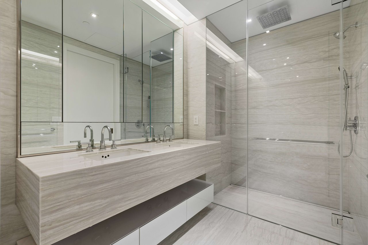 200 East 59th Street #17C
