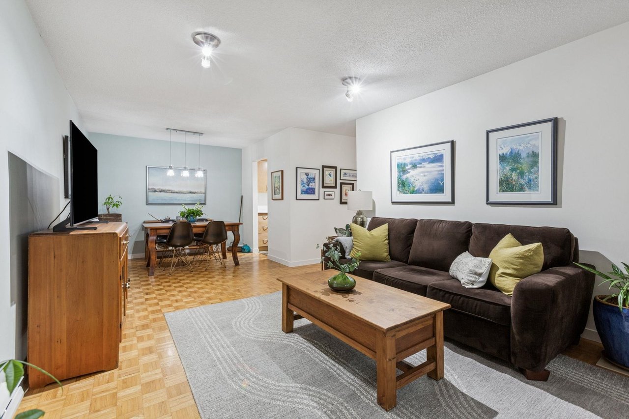 112-1429 E 4th Ave