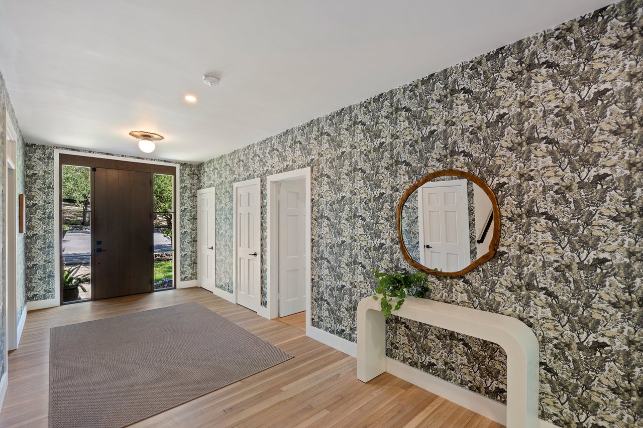 417 Ledgeway Ridge