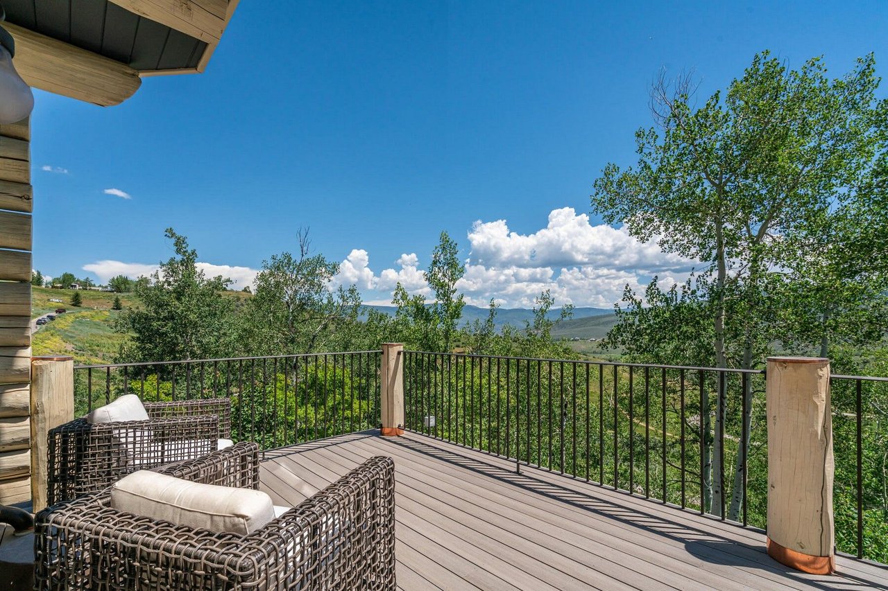 1145 Pilgrim Drive