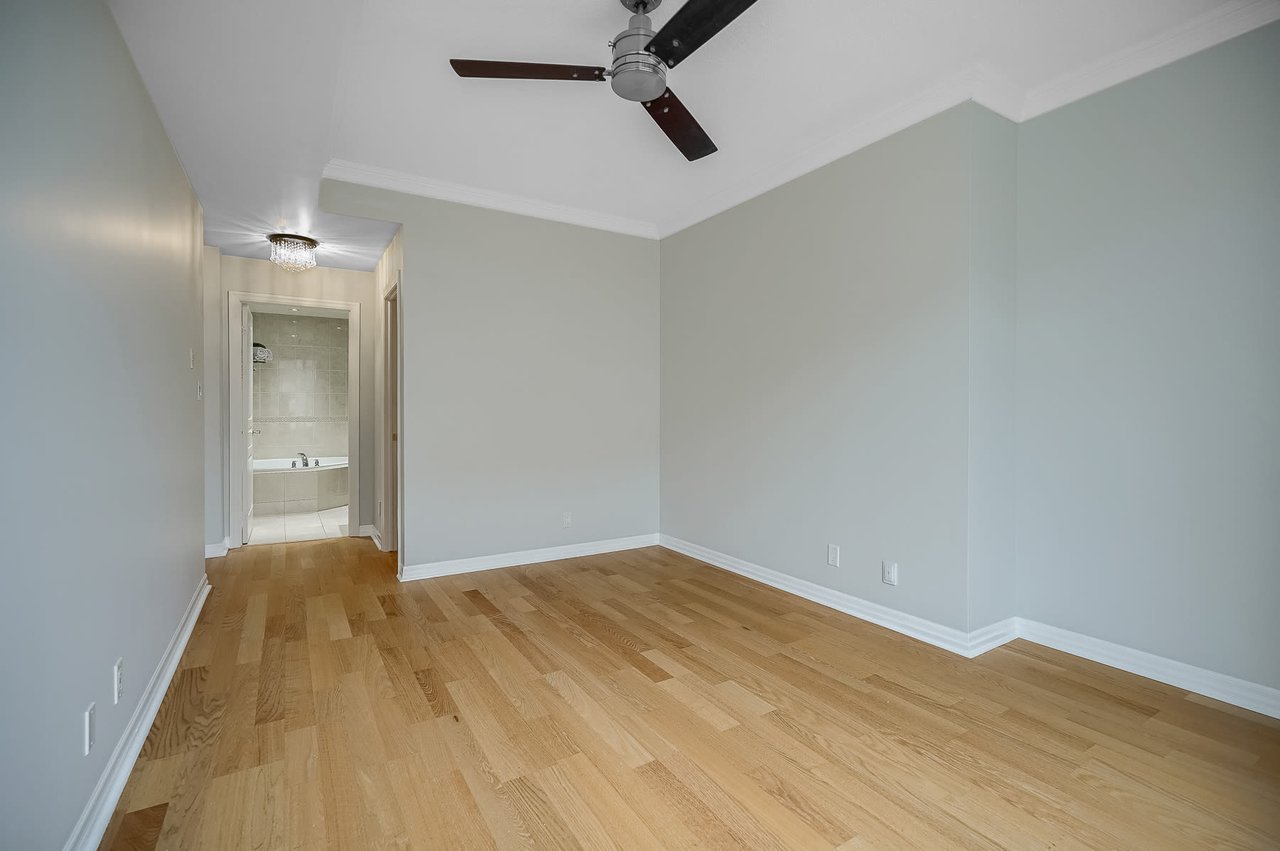 80 Port St E #212 