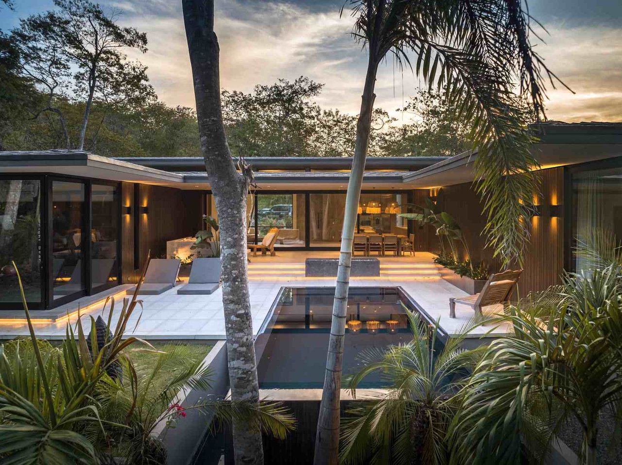 Contemporary Coastal Pool Home, Tamarindo, Guanacaste