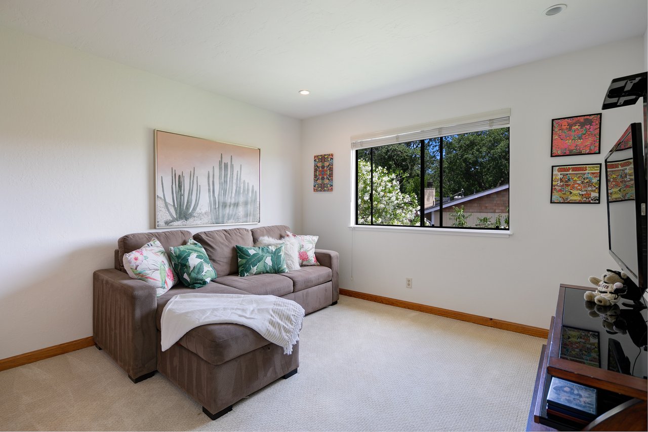 80 Camino De Herrera, San Anselmo