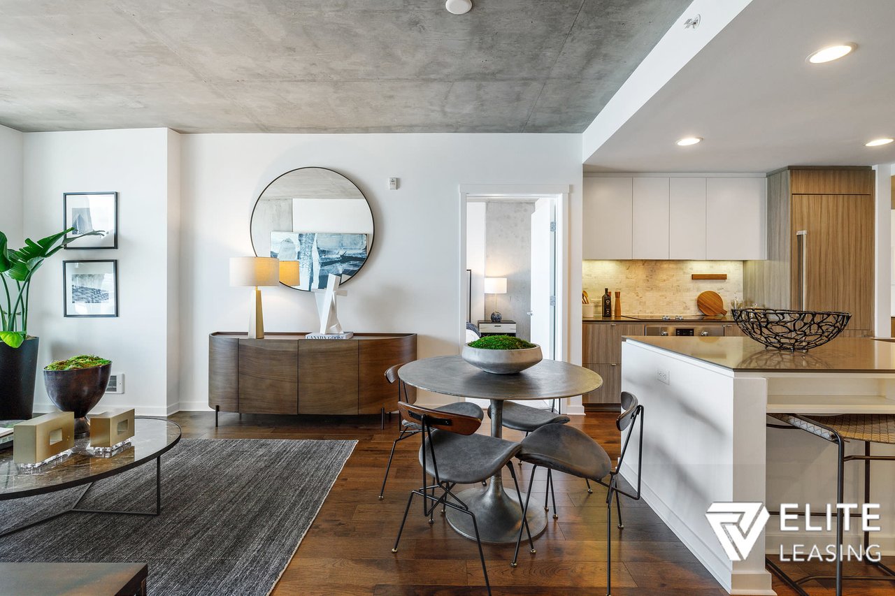 45 Bartlett St., #702