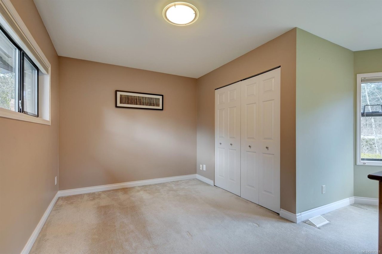 14-1255 Wain Rd