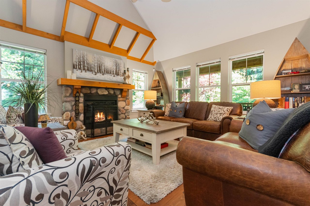 1907 Ravenwood Trail