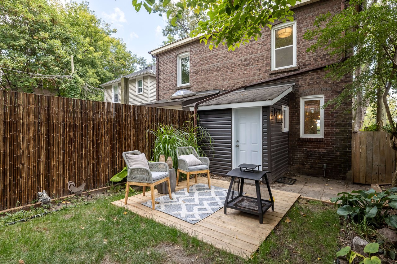 74 Duvernet Ave