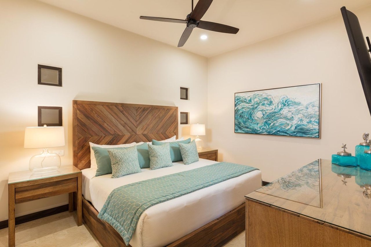 Ocean Club Residence Unit 205