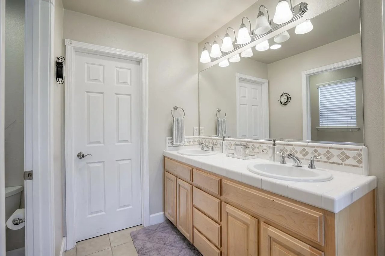 16890 San Jose Ct