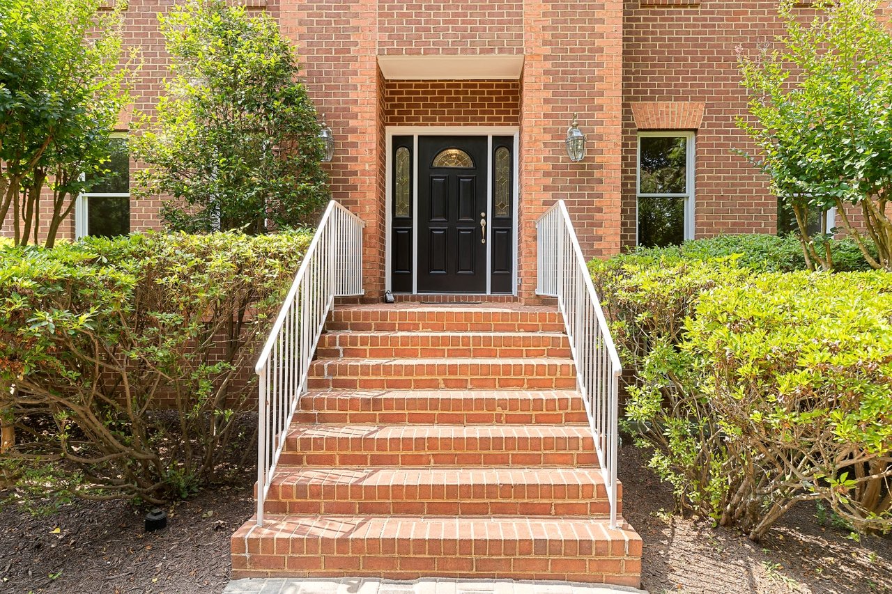 3328 Robious Forest Way