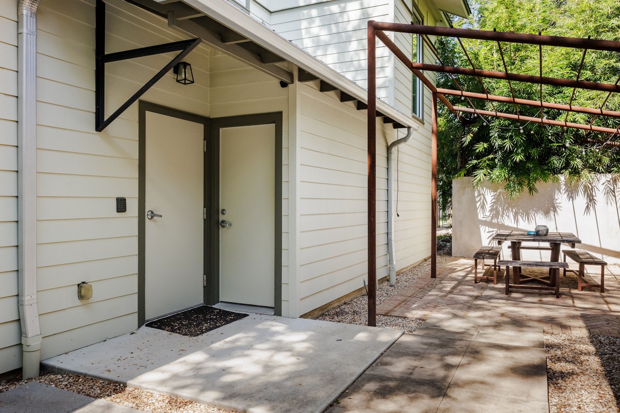 2201 Bowman Ave.