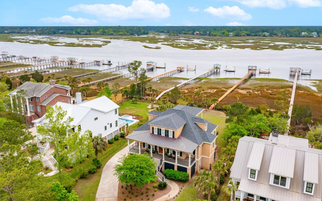 For Sale – Deep-Water Properties