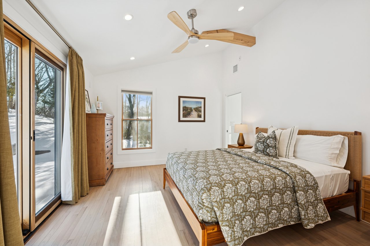 42 Mount Misery Drive