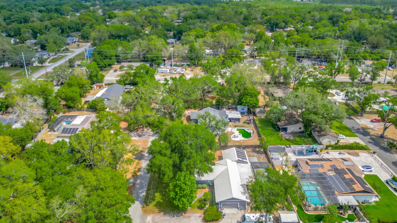 Peaceful 5-Bedroom Home in Altamonte Springs