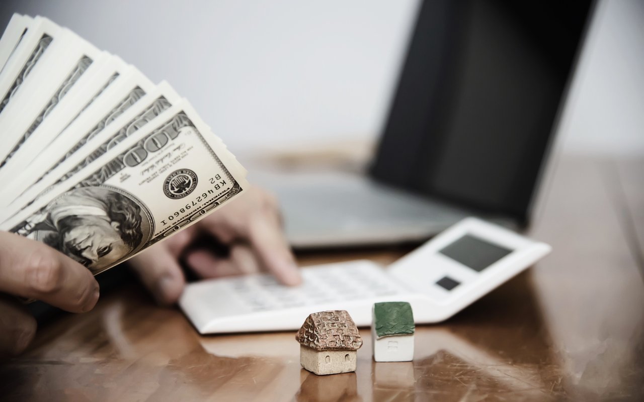 Top 7 Reasons Why You Shouldn't Overprice Your Home
