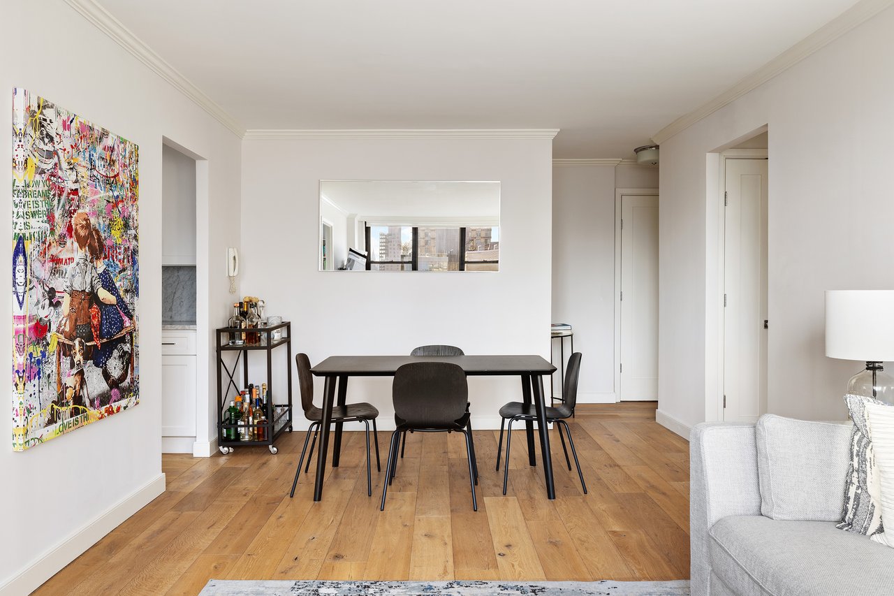 301 East 87th Street Unit 23D