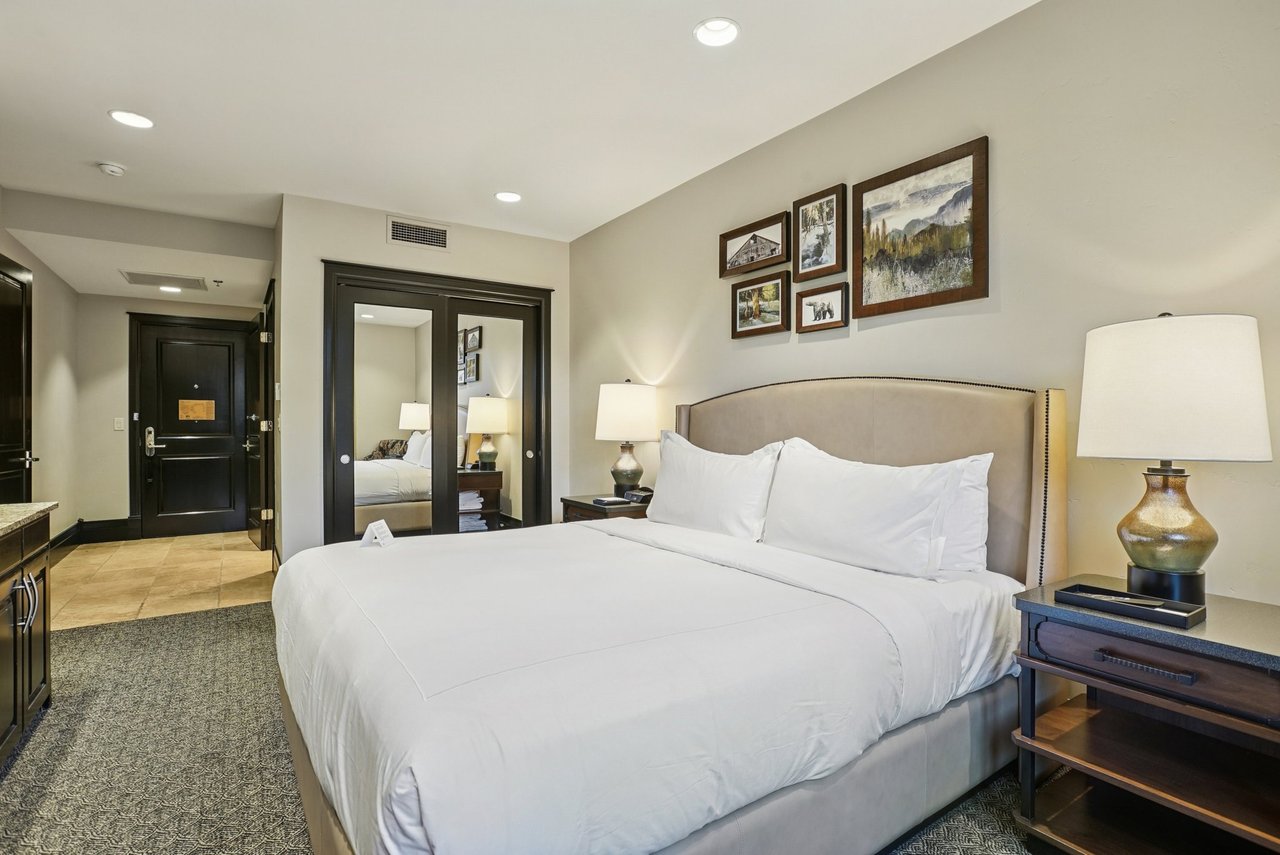 Waldorf Astoria #4131