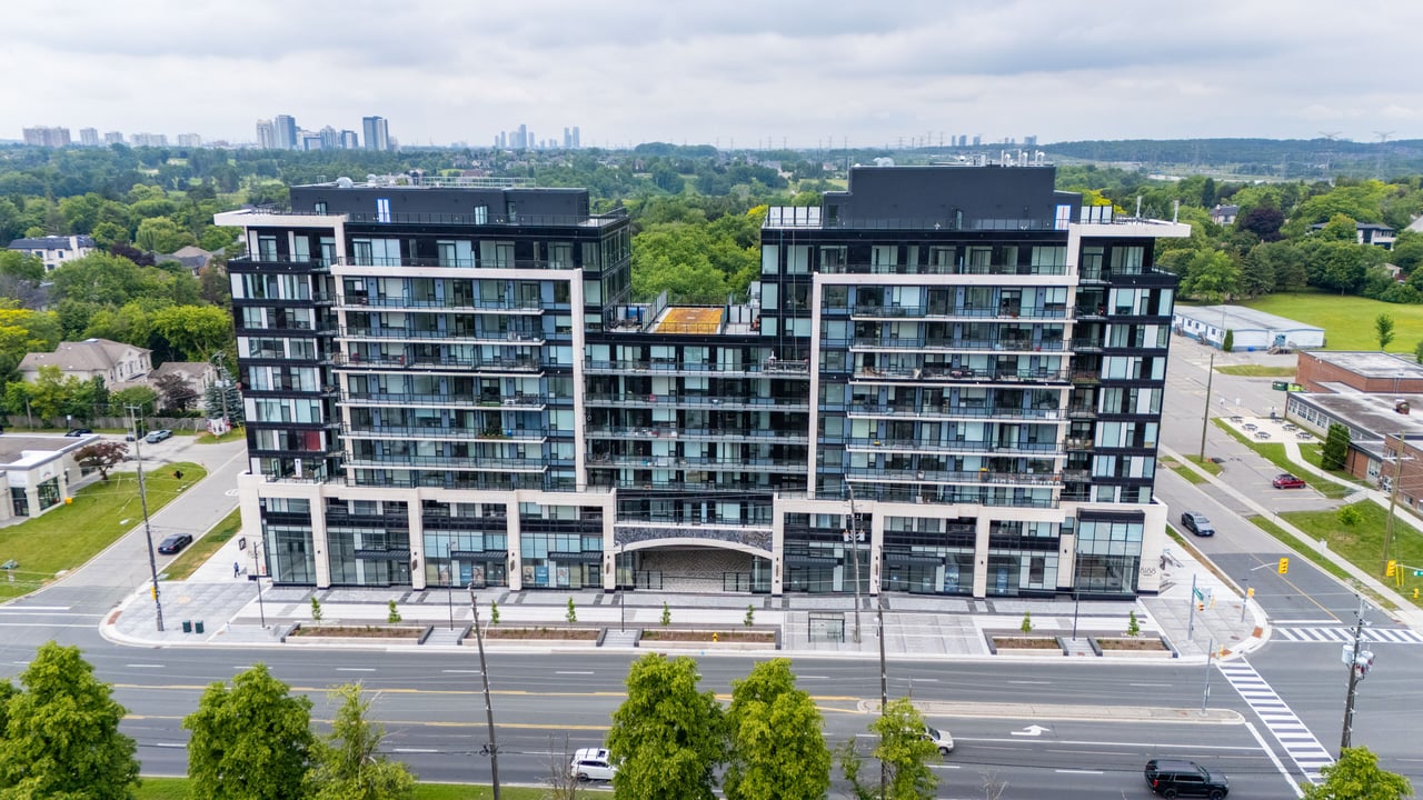 8188 Yonge Street, 235