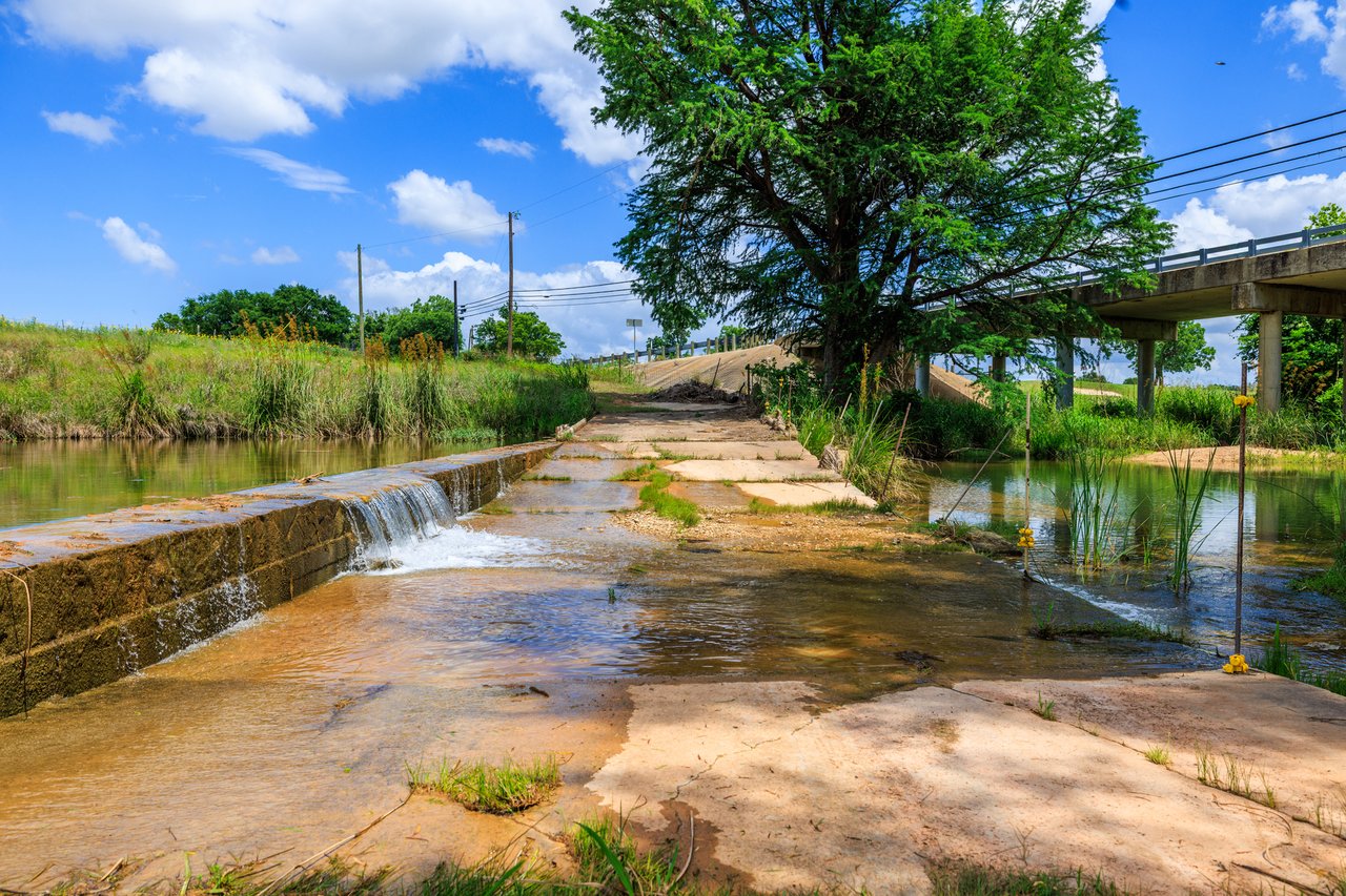 Live Oak Creek Ranch 