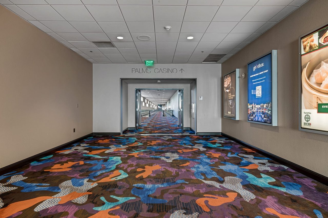 Palms Place