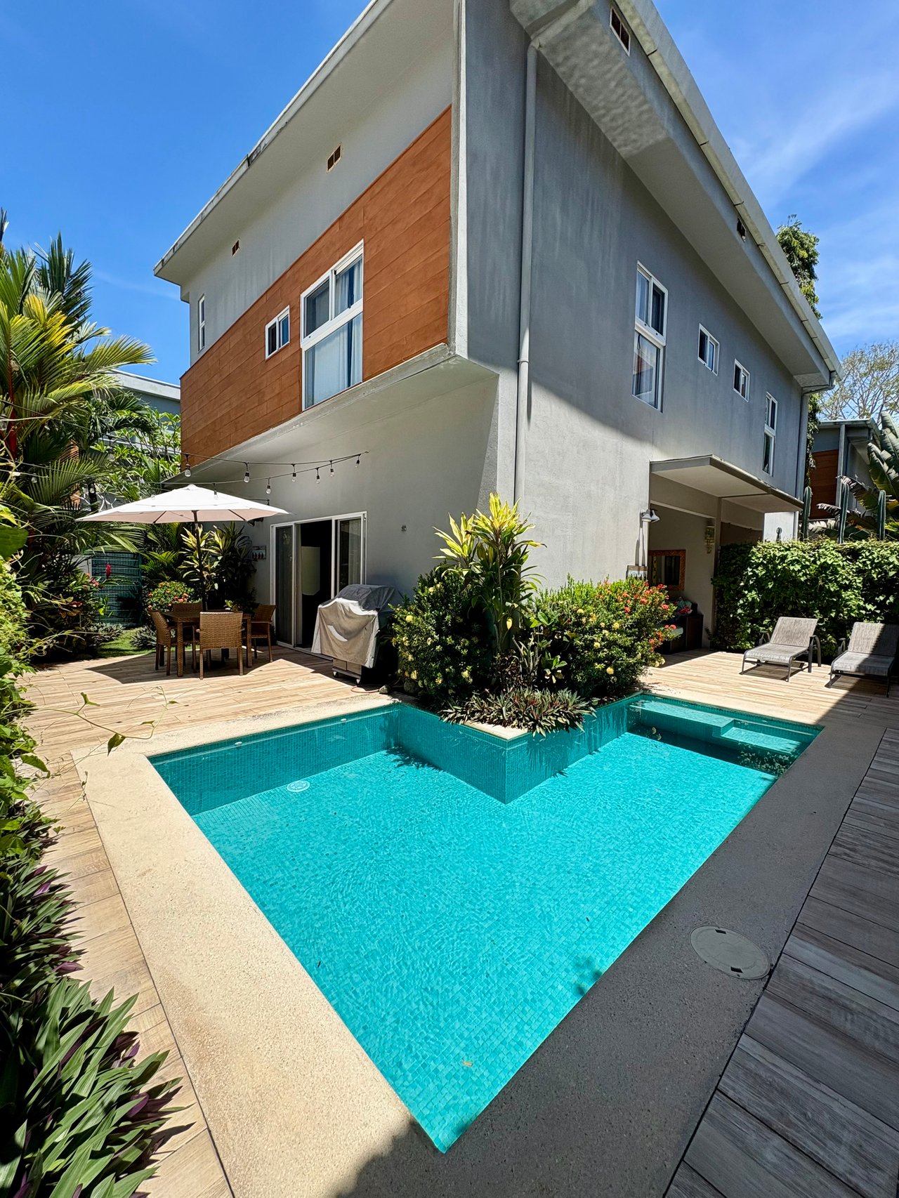 Casa Paraiso at Jaco Gardens