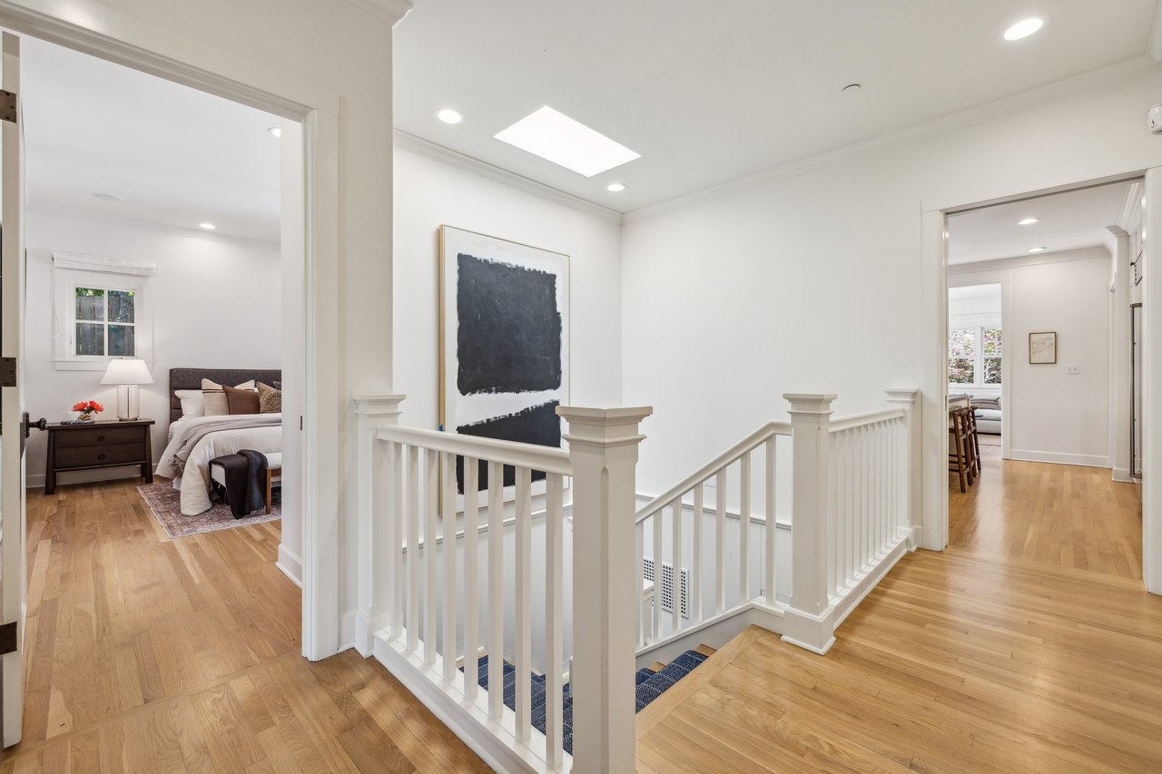 129 Sunnyside Avenue
