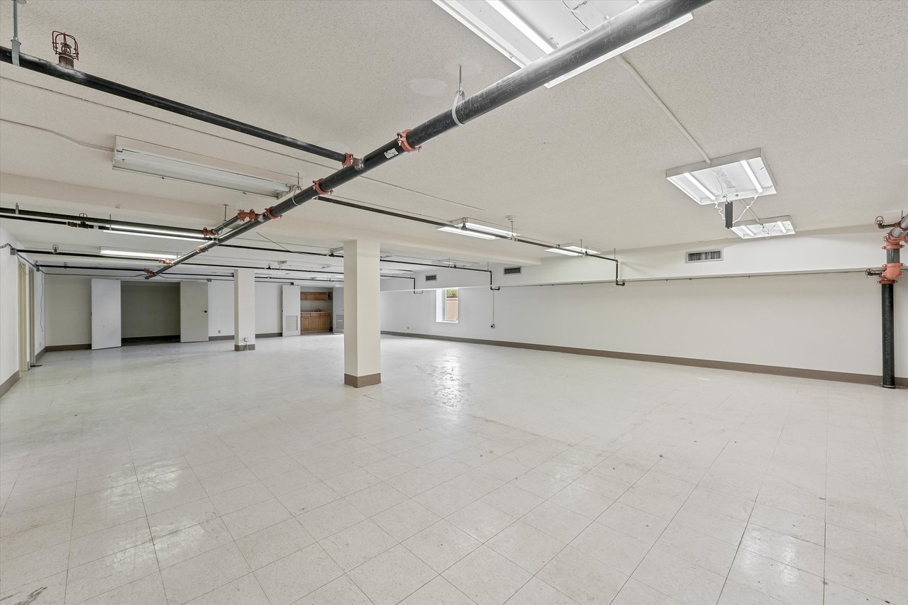 1940 Old Sears Building
