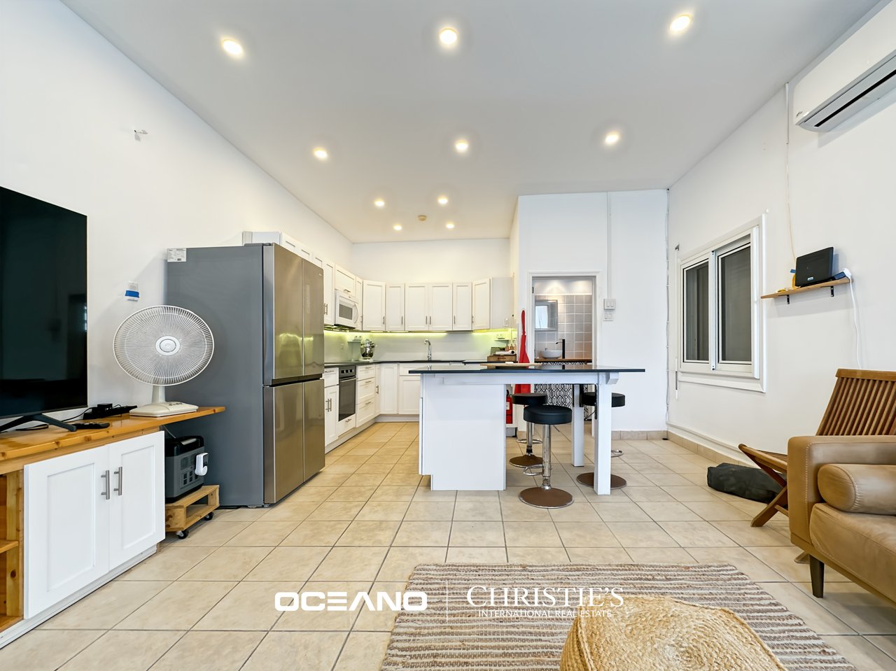 POINT PIROUETTE – 2-Bedroom Townhouse with Private Pool