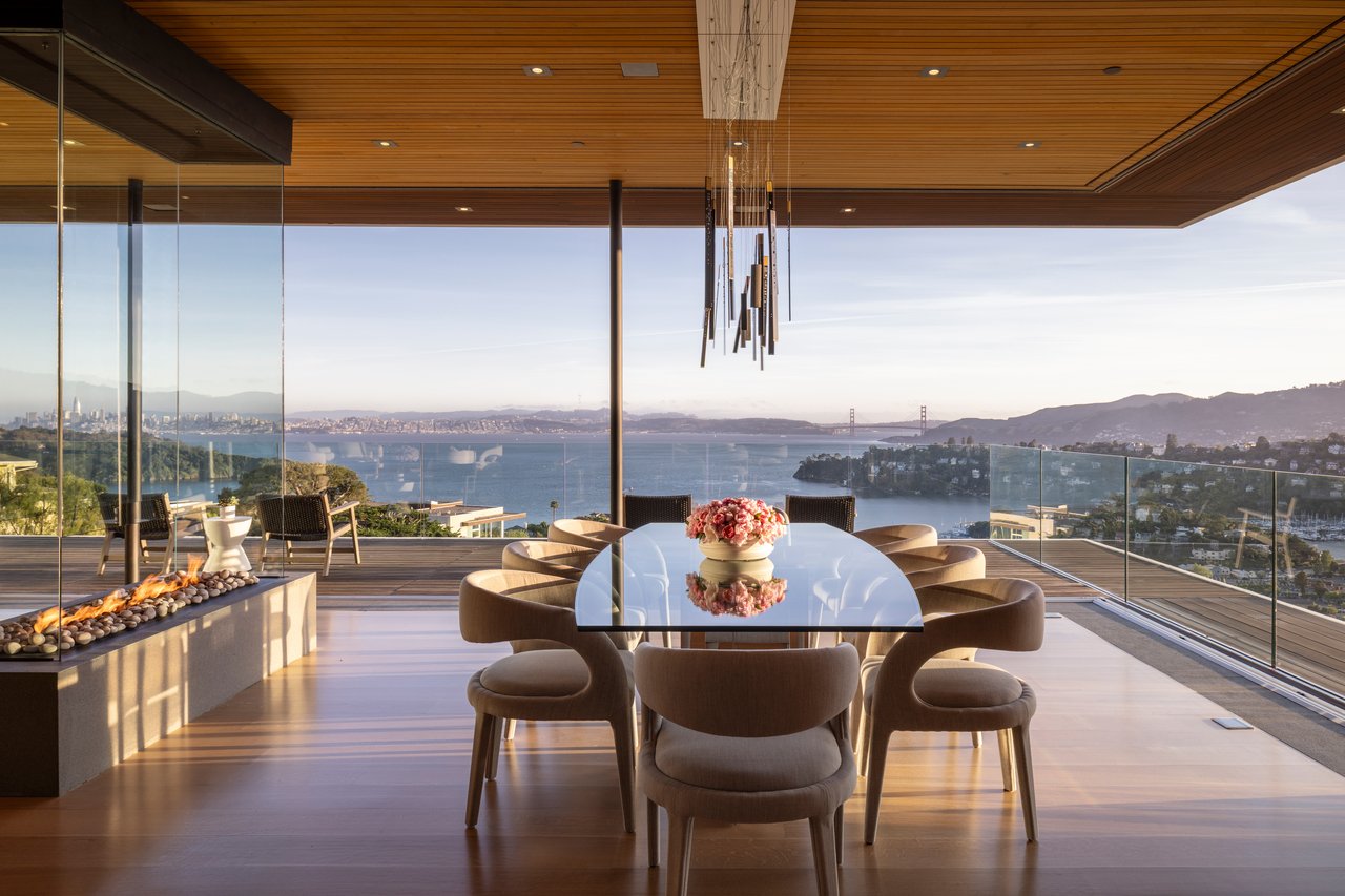 Iconic Modern Estate