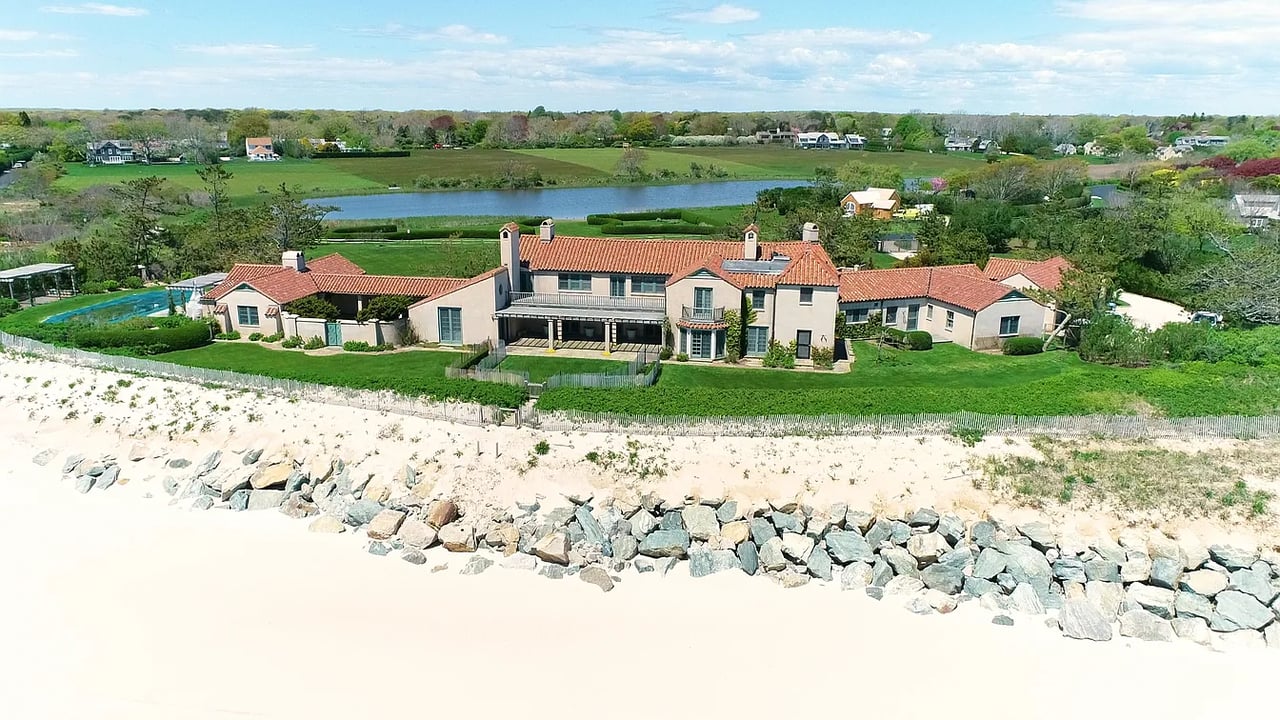 201 Lily Pond Ln