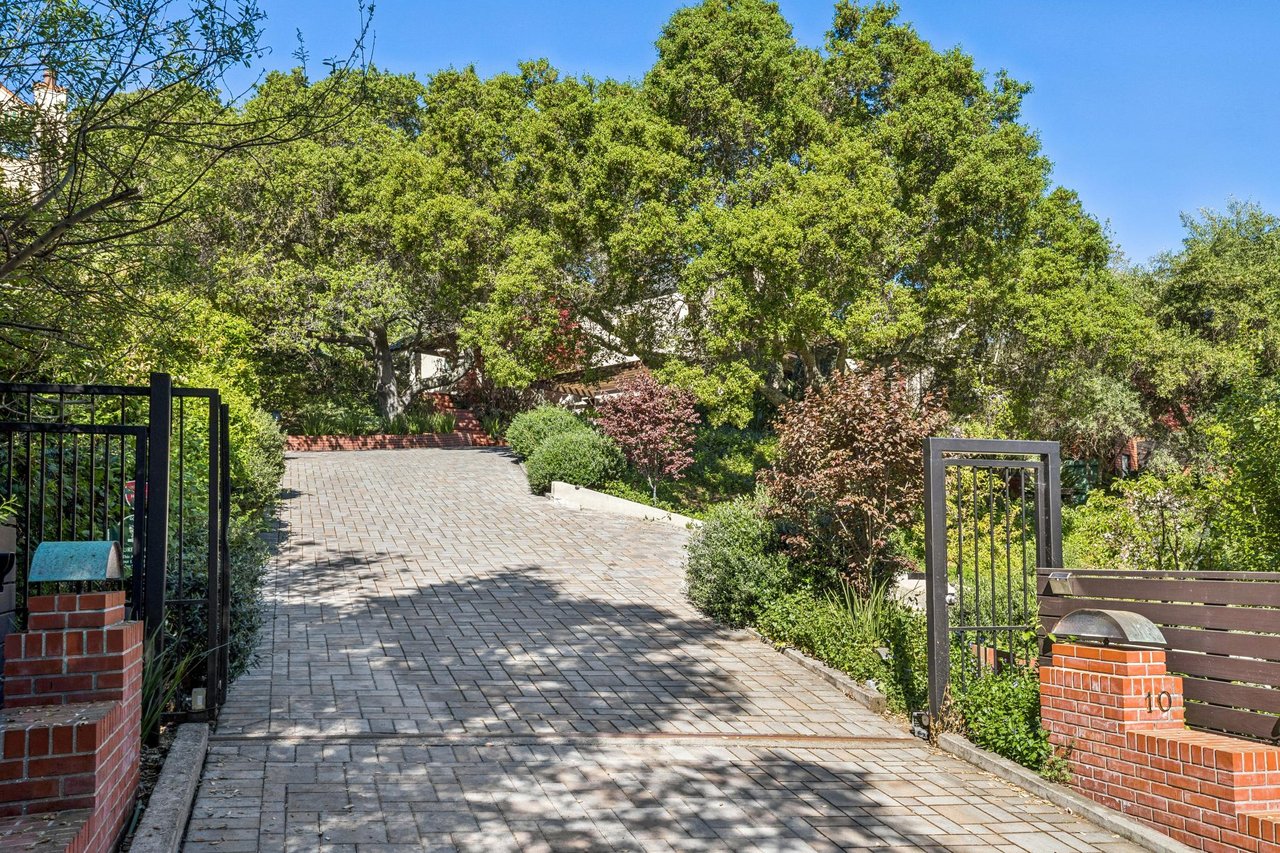 10 Maoli Drive, San Rafael