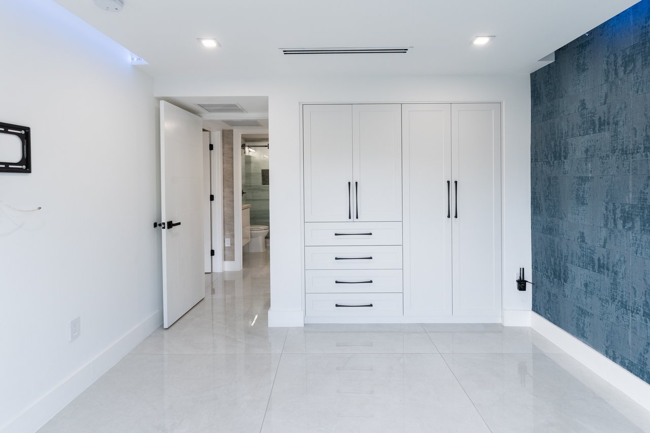 5601 N ocean