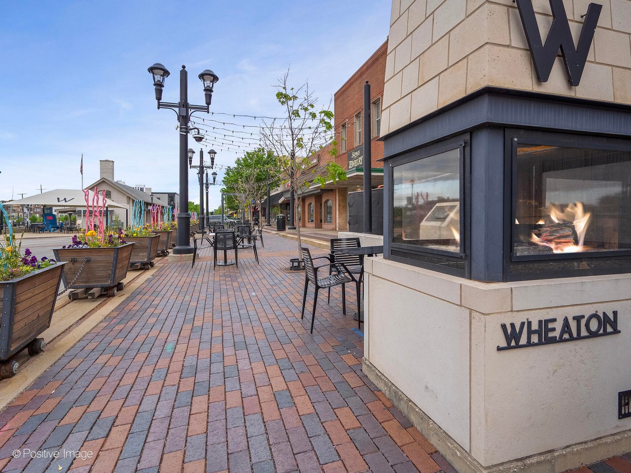 Wheaton Real Estate Market Update: What Today’s Numbers Mean for Buyers & Sellers