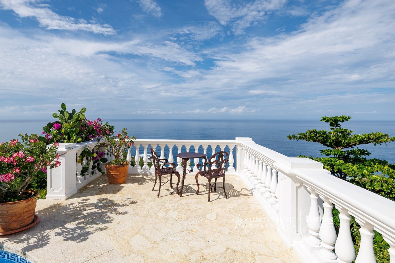 20361 - Villa Romántica | Mediterranean Mansion on 5.9 Hectares with Ocean Views